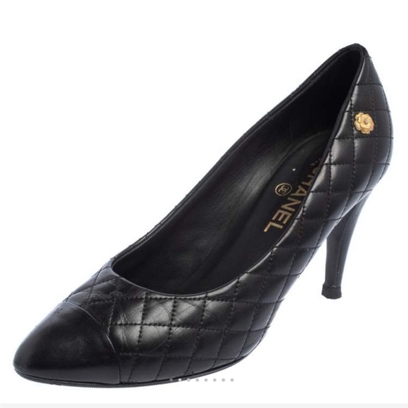 CHANEL Quilted Camellia Cap Toe Pumps (EU 38) - Picture 2 of 15
